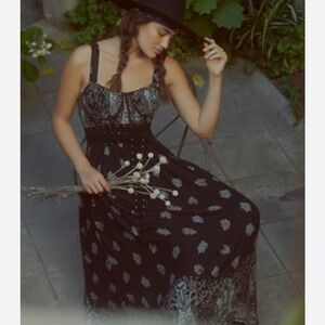 by anthropologie sleeveless square-neck layered pliss maxi dress By Anthropologie Sleeveless Square-Neck Layered Pliss Maxi Dress